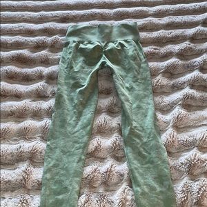 Gymshark Pants - High waisted gymshark leggings in camo sage Gymshark Pants - High waisted gymshark leggings in camo sage